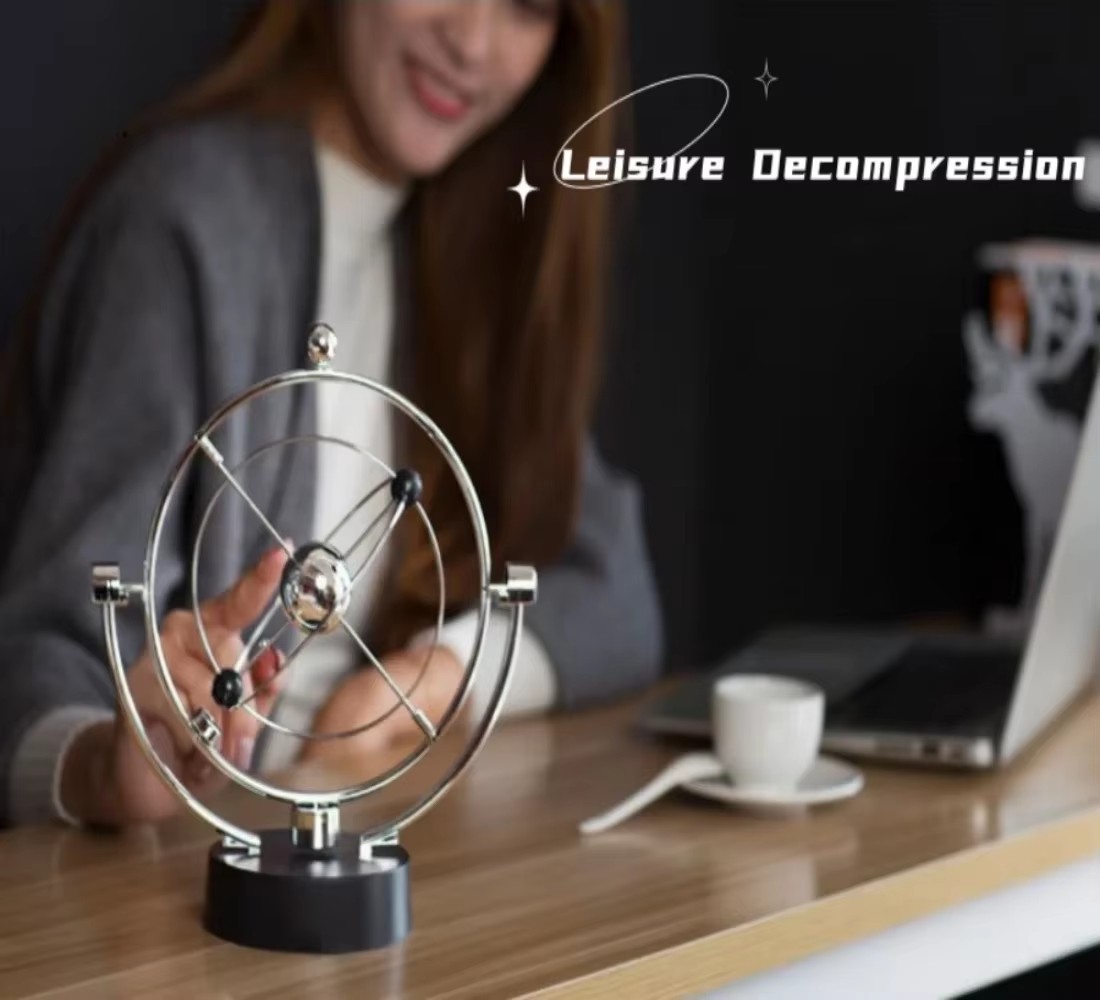 Celestial Eternal Motion Pendu - Office Furniture Used avis et prix